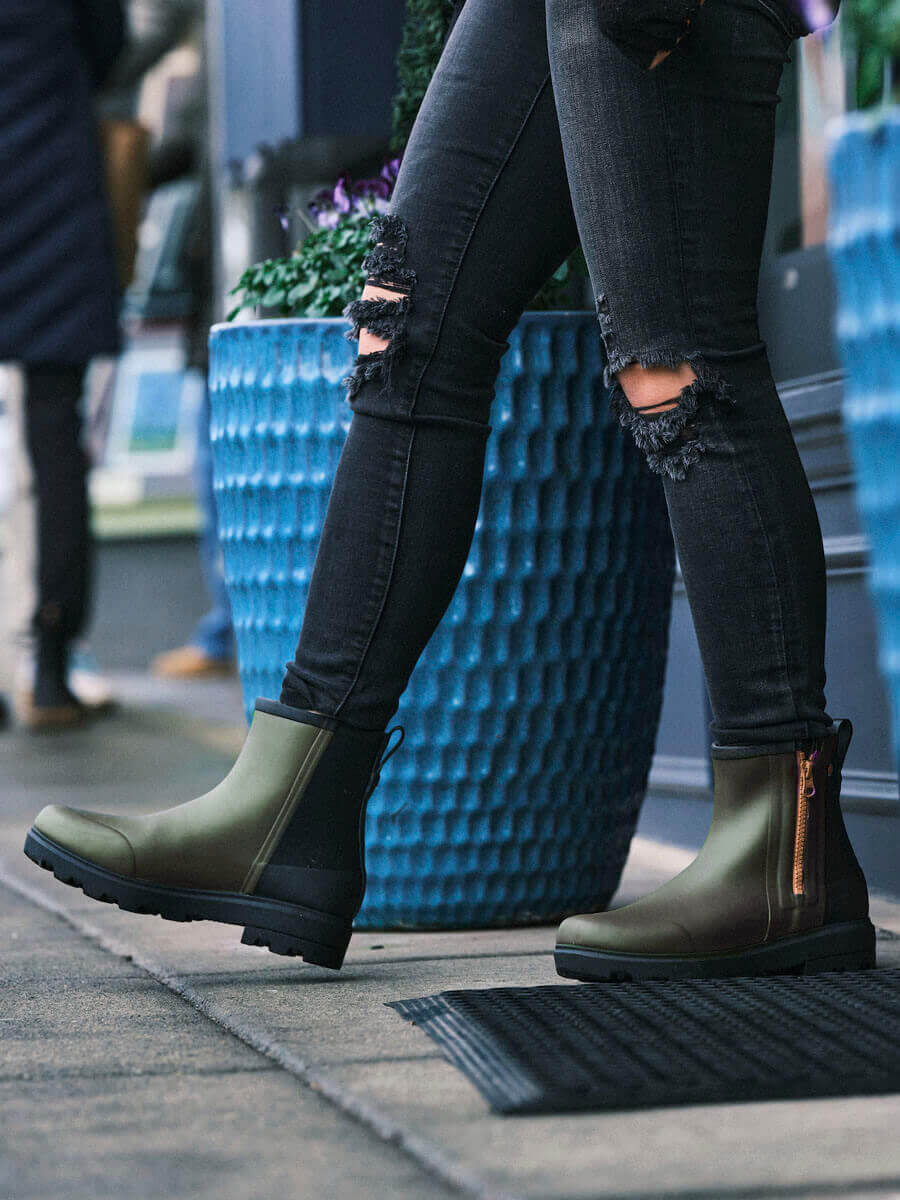 Holly Rain Zip Gumboot Green