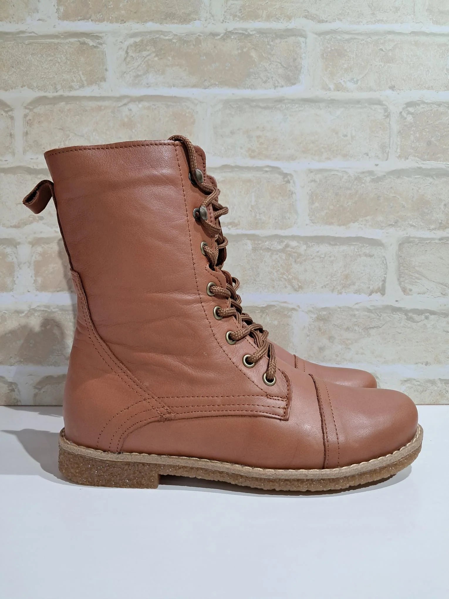Rilassare Tomika Boot Chestnut
