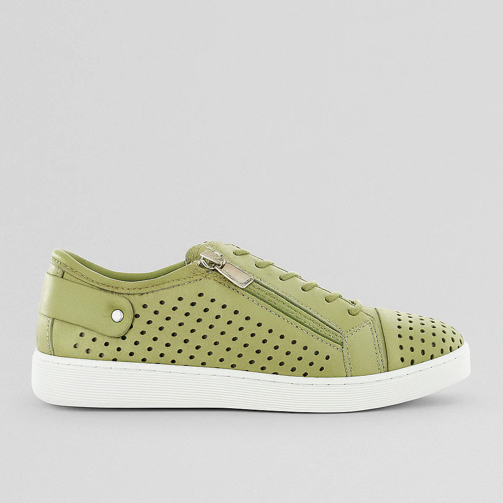 EG17 Leather Sneaker  Pistachio