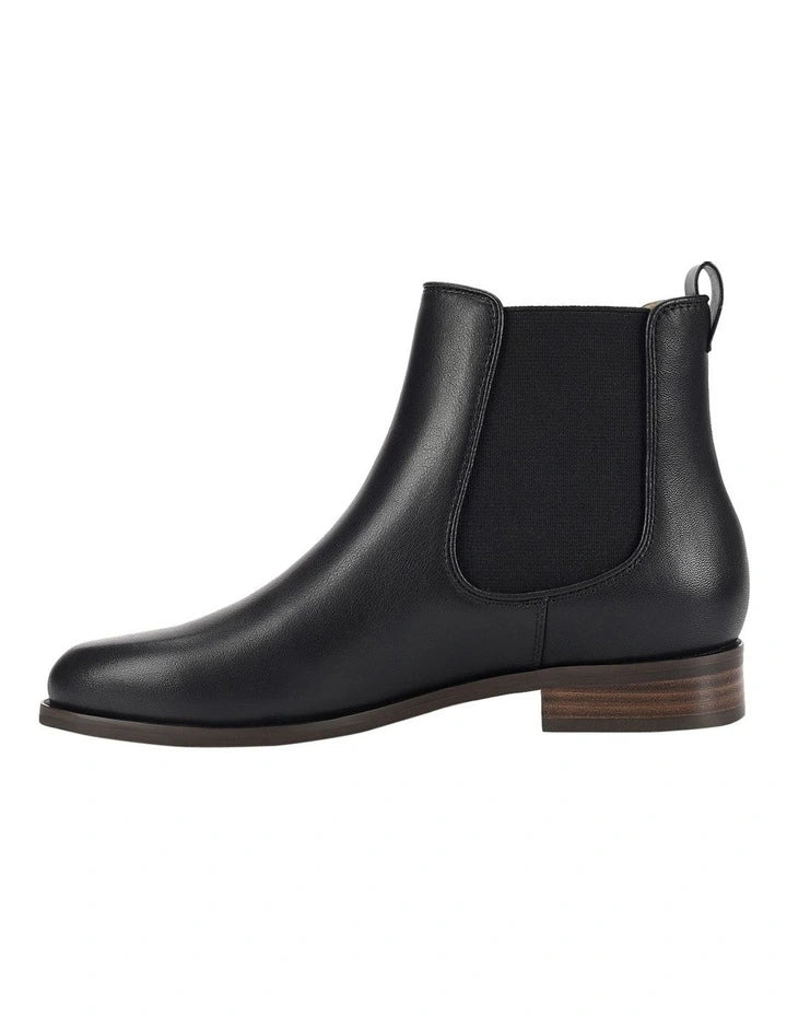 Lauretta Boots in Black