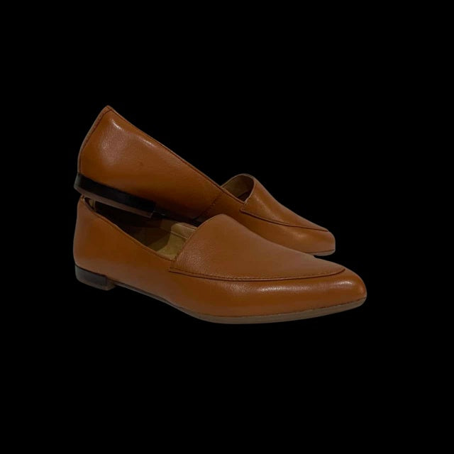 Adele Leather Flat In Tan