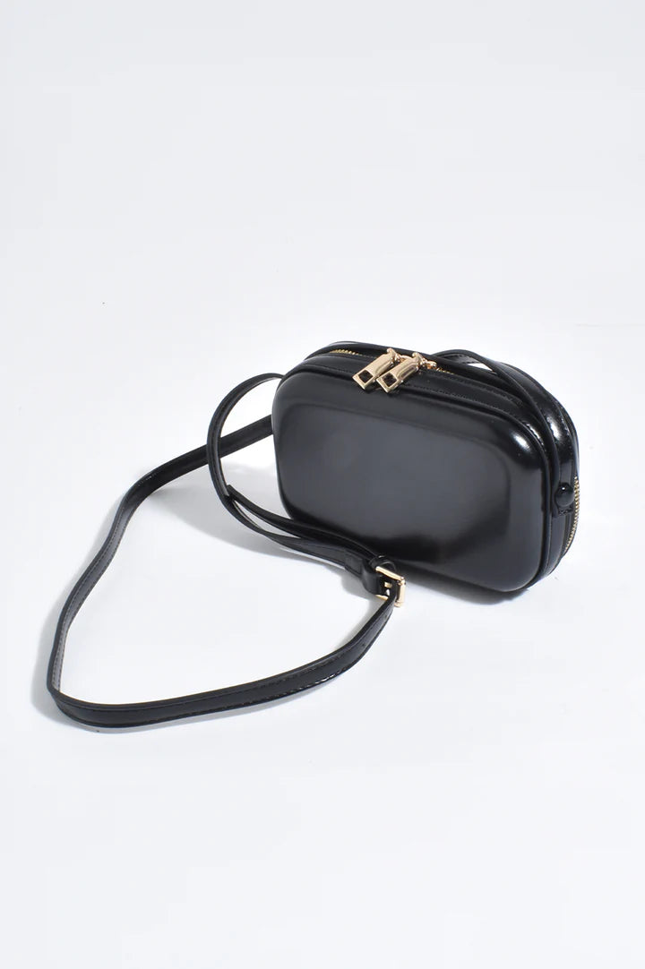 Cara Curved Camera Crossbody Bag (Black)