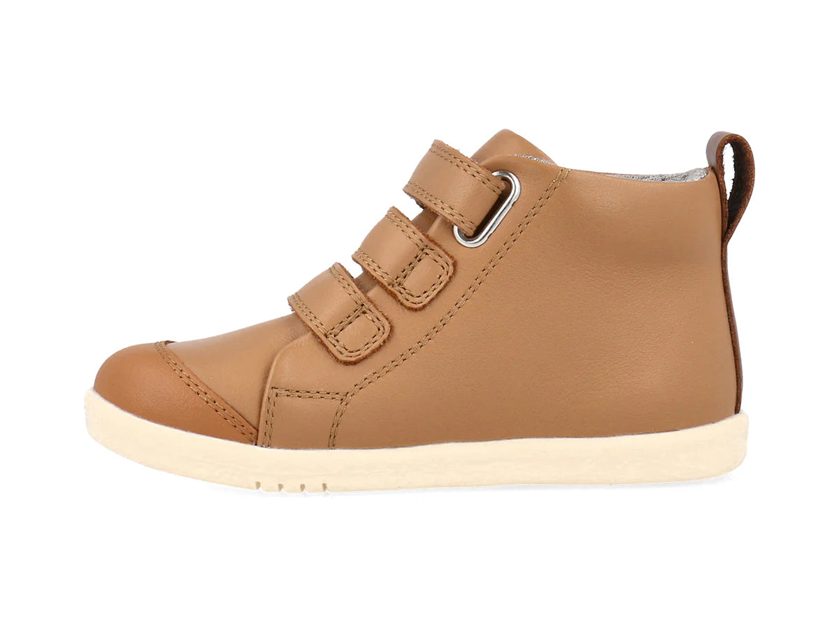 I Walk Hi Court Caramel