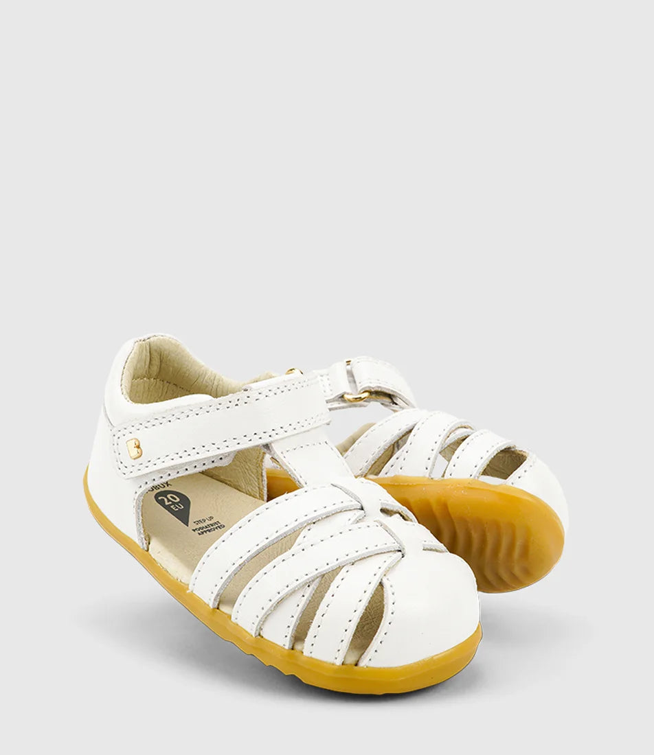 Step Up Cross Jump Sandal White
