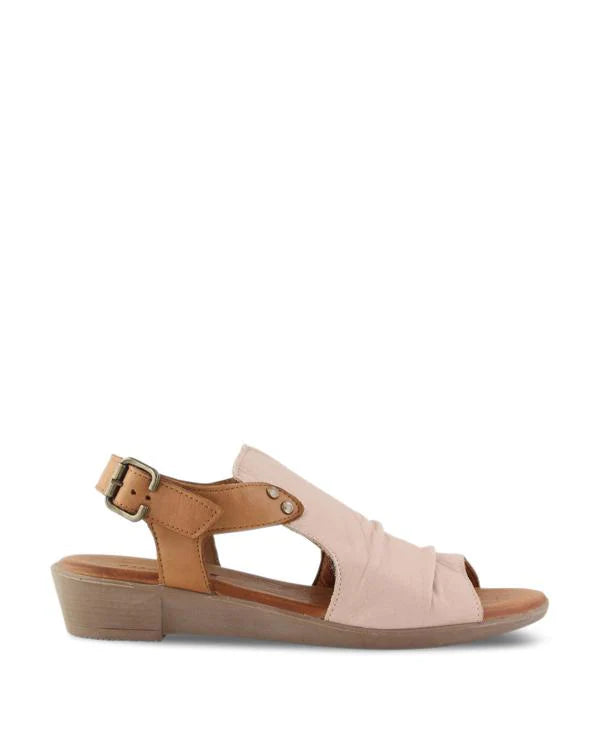 Aliah Sandal Cameo / Coconut