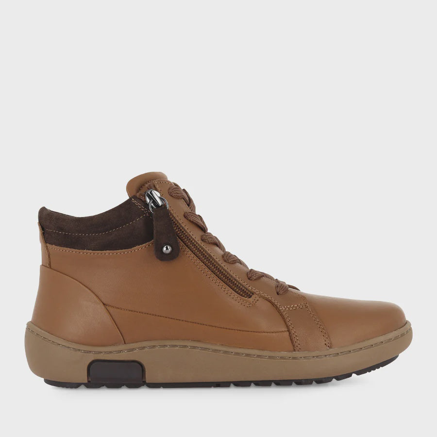 Pascal - Tan Leather