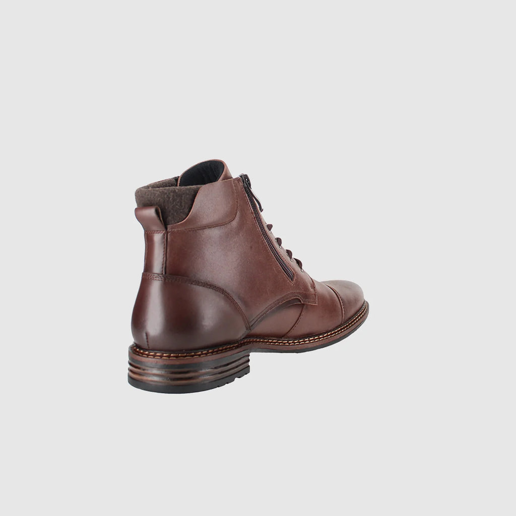 Carrington Mens Lace Up Boots Coffee