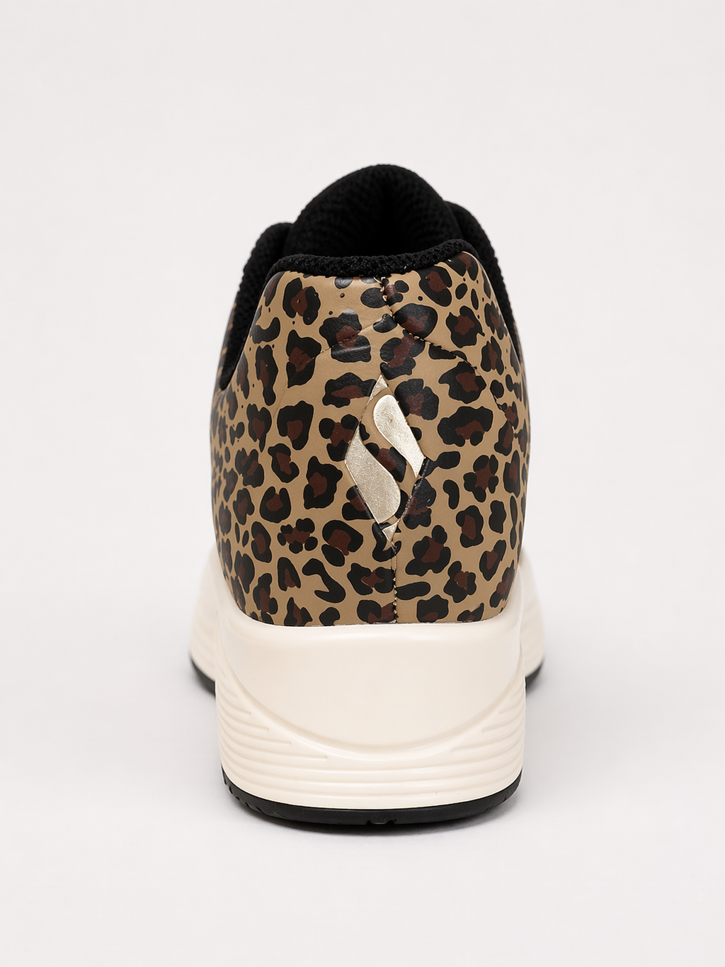 Uno Kat-neato Leopard