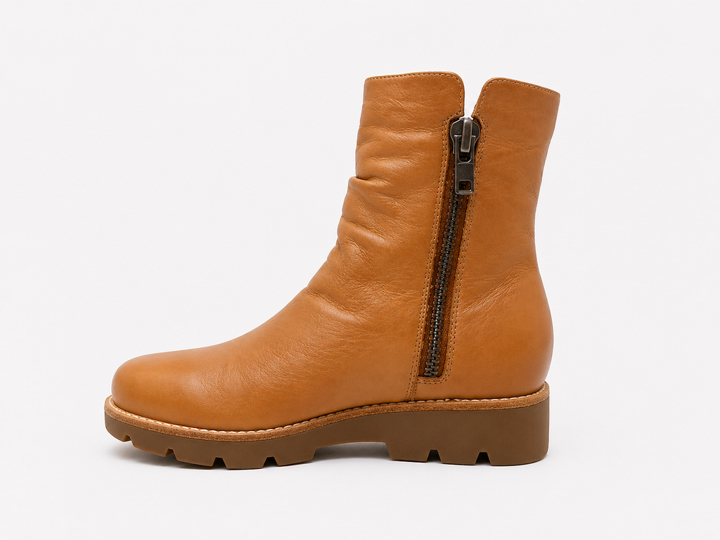 Dixeya Dark Tan Light Choc Leather Ankle Boots