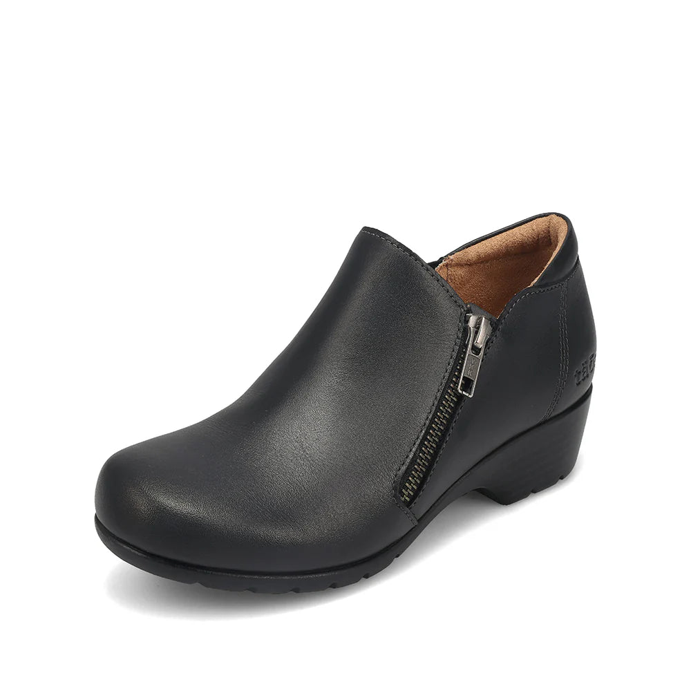 Daily Leather Court Shoe