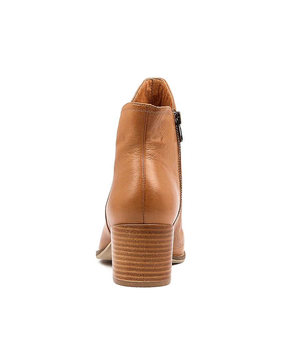 Mockas Dk Tan Leather