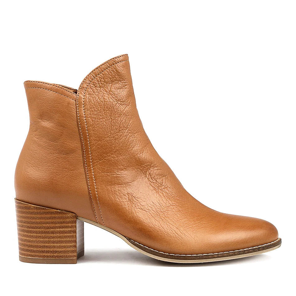 Mockas Dk Tan Leather