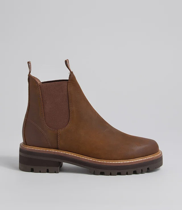 Femi Crazyhorse Leather Chelsea Boots