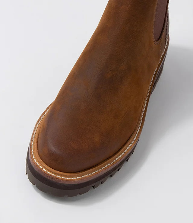 Femi Crazyhorse Leather Chelsea Boots