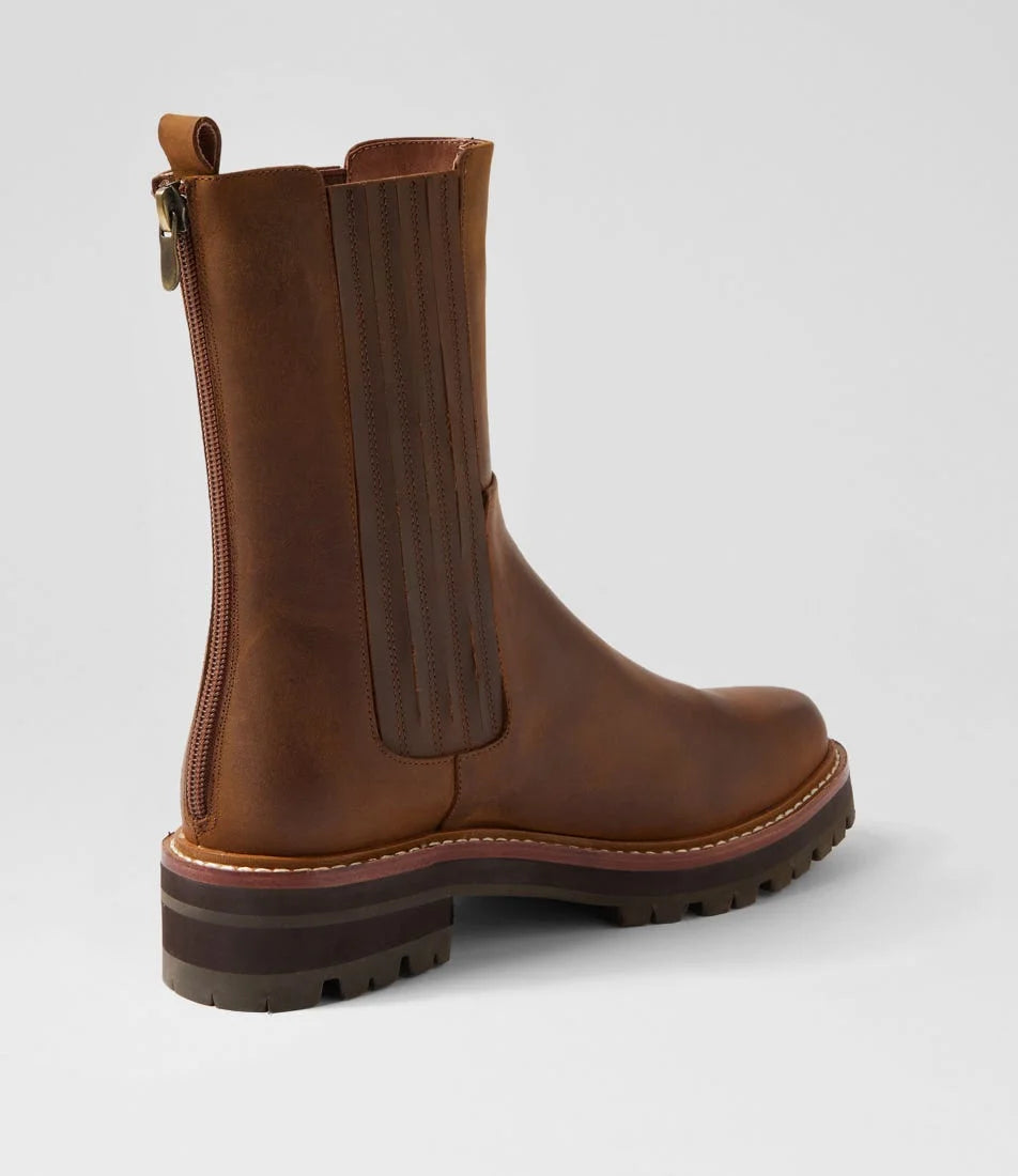 Fryser Crazyhorse leather boot