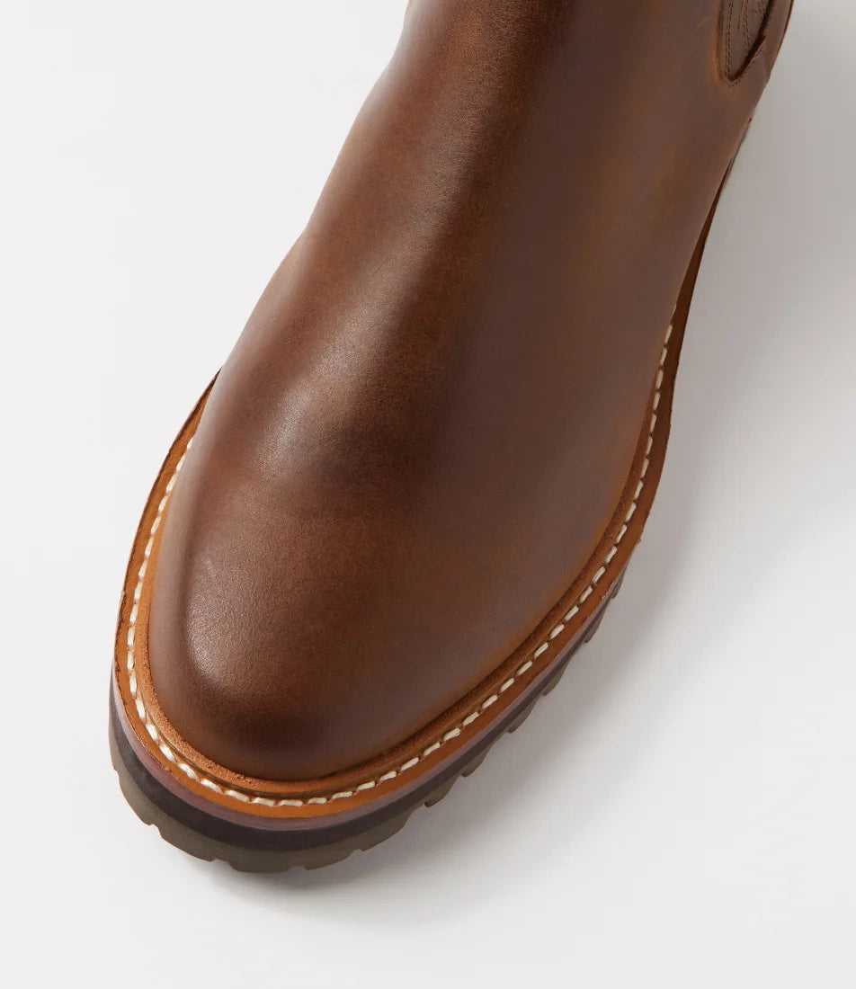 Fryser Crazyhorse leather boot
