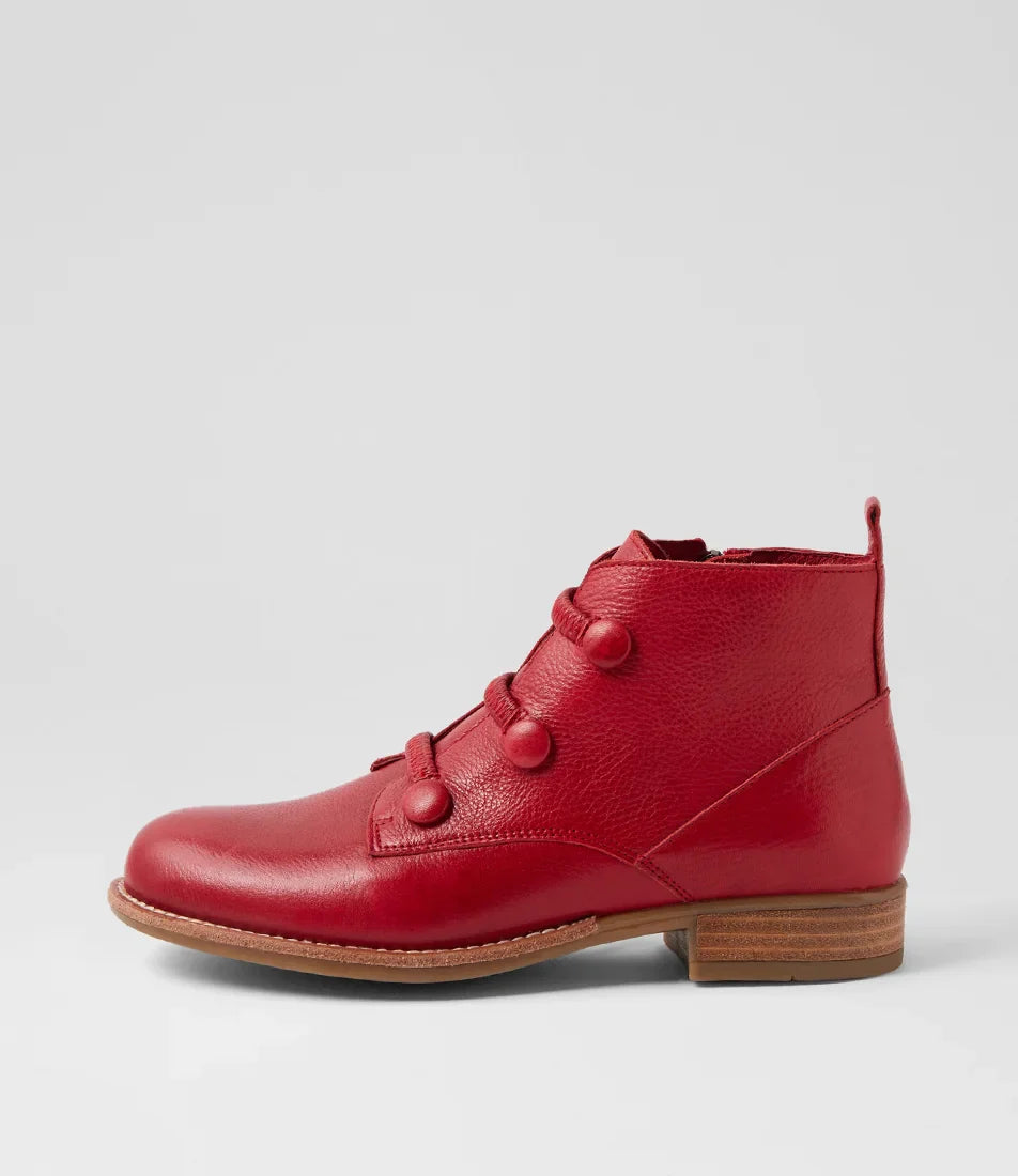 Lindar Button Boot Red