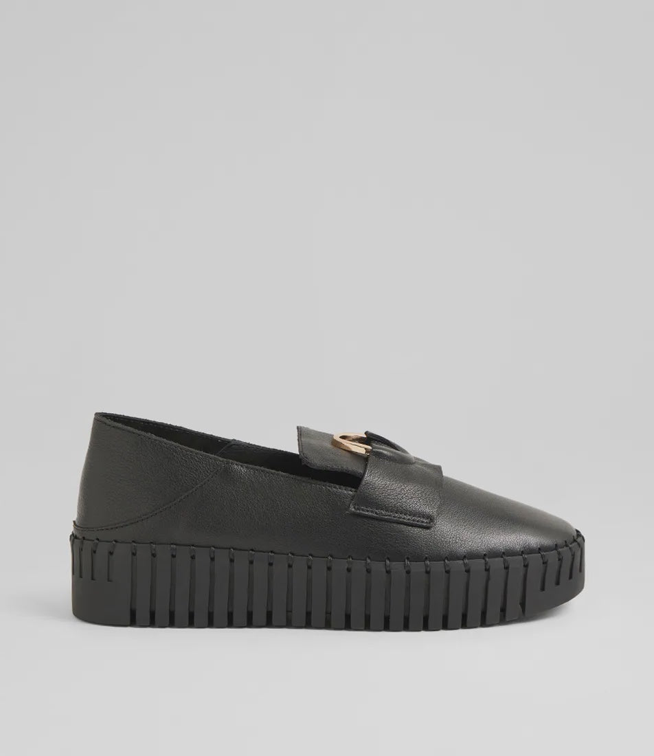 Burbanks Black Leather Flat Shoes