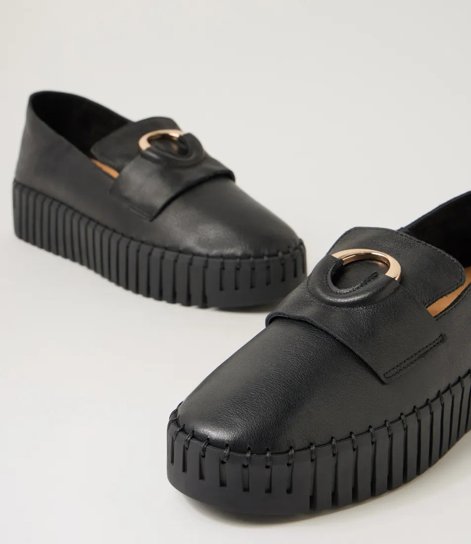 Burbanks Black Leather Flat Shoes