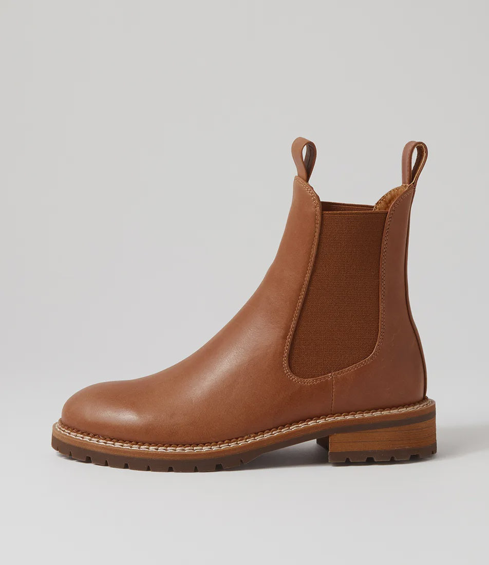 Roccom Chestnut Leather Ankle Boots