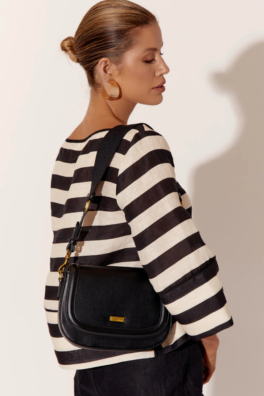 Lulu Saddle Webbing Strap Bag (Black)