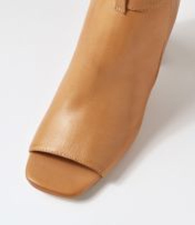 Cerina Leather Sandal/ Heel Tan