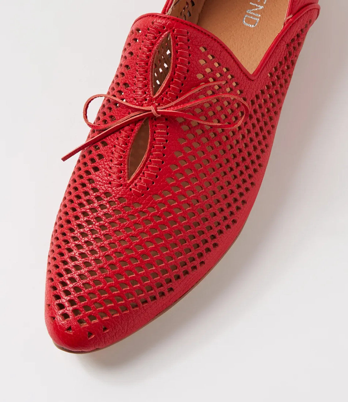 Solone Flat New Red