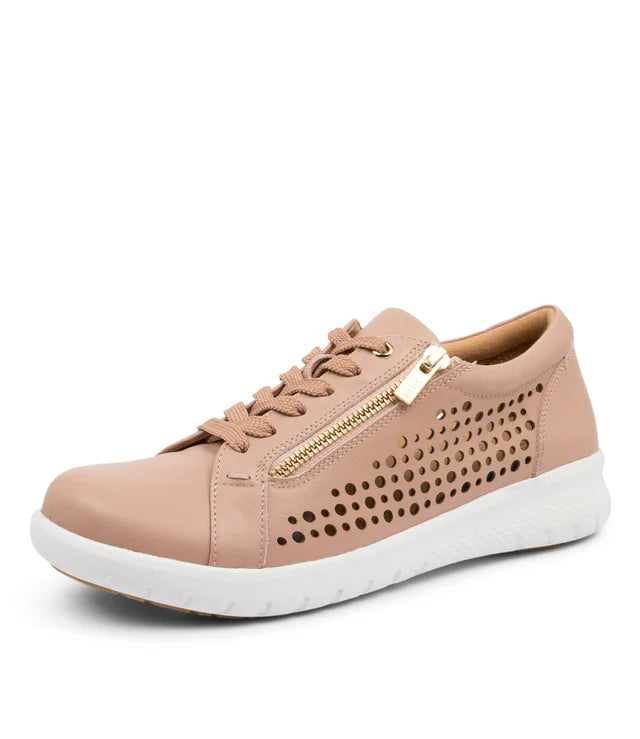 Shovo XF Blush Leather Sneaker