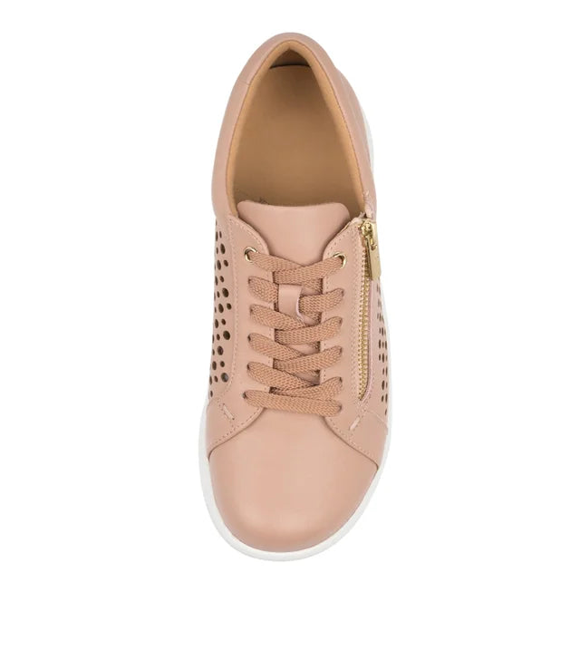 Shovo XF Blush Leather Sneaker