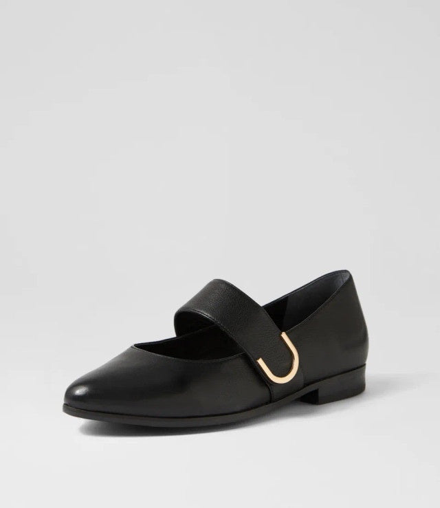 Okla Xf Leather Flat Shoes Black