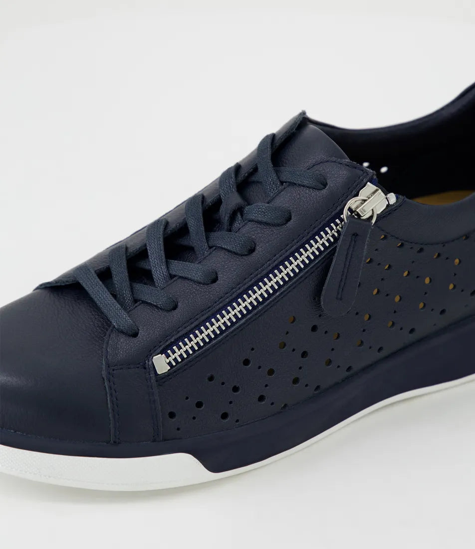 Aurie Xf Navy Leather Sneakers