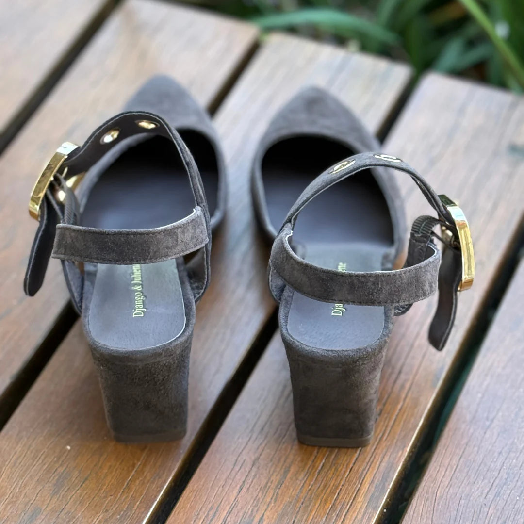 Magaly Chocolate Sude Heels