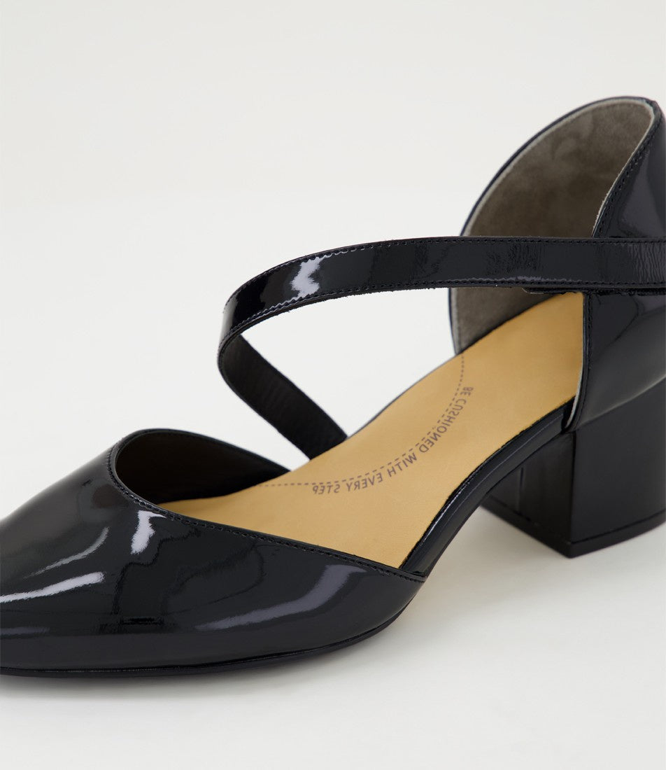 Vilmos Patent Block Heel XW  Black
