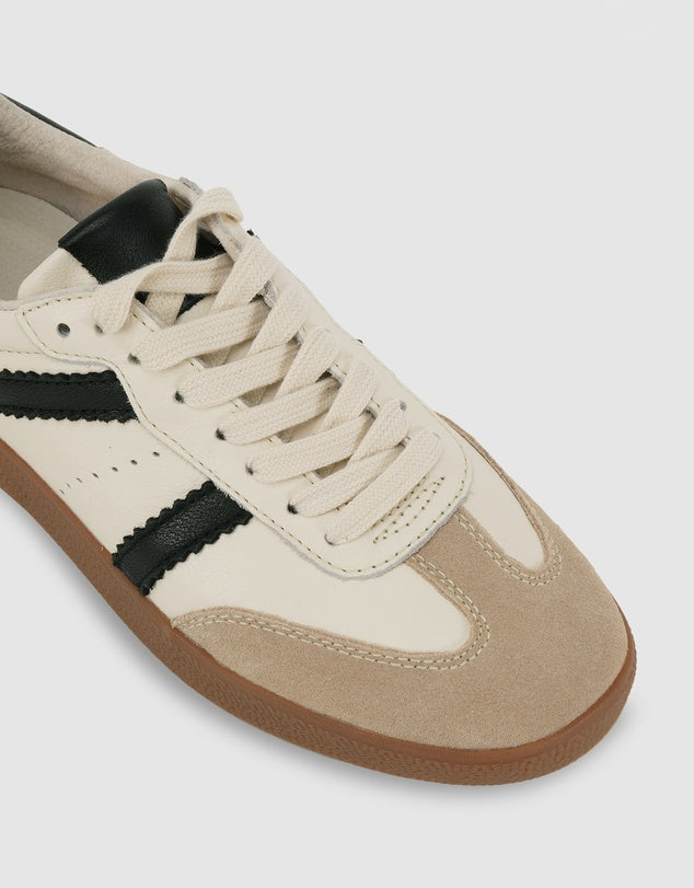 Alana Leather Sneaker White/Black