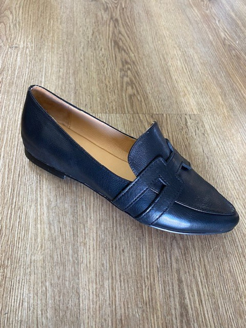 Salti Leather Flat Black