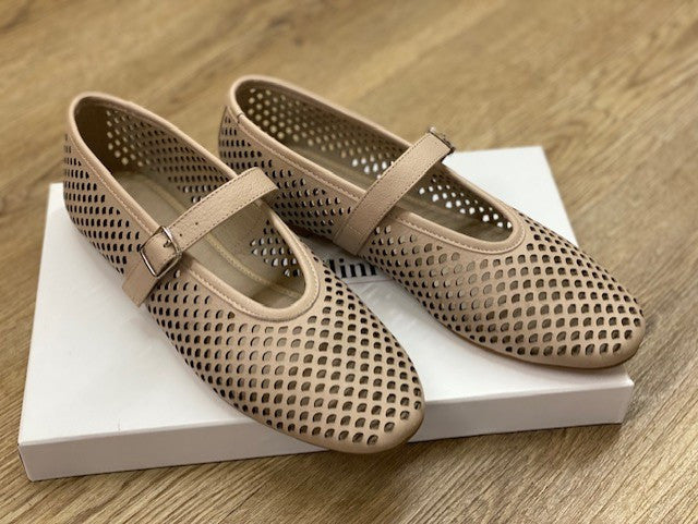 Elony Leather Flats/ Mary Jane Stone