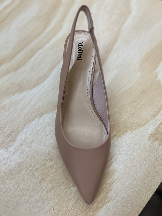 Themust Mo Low Block Heel Camel